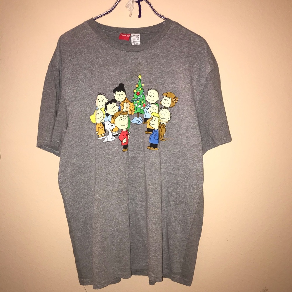 Graphic tee